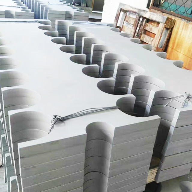 Stainless steel medium plate and thick plate